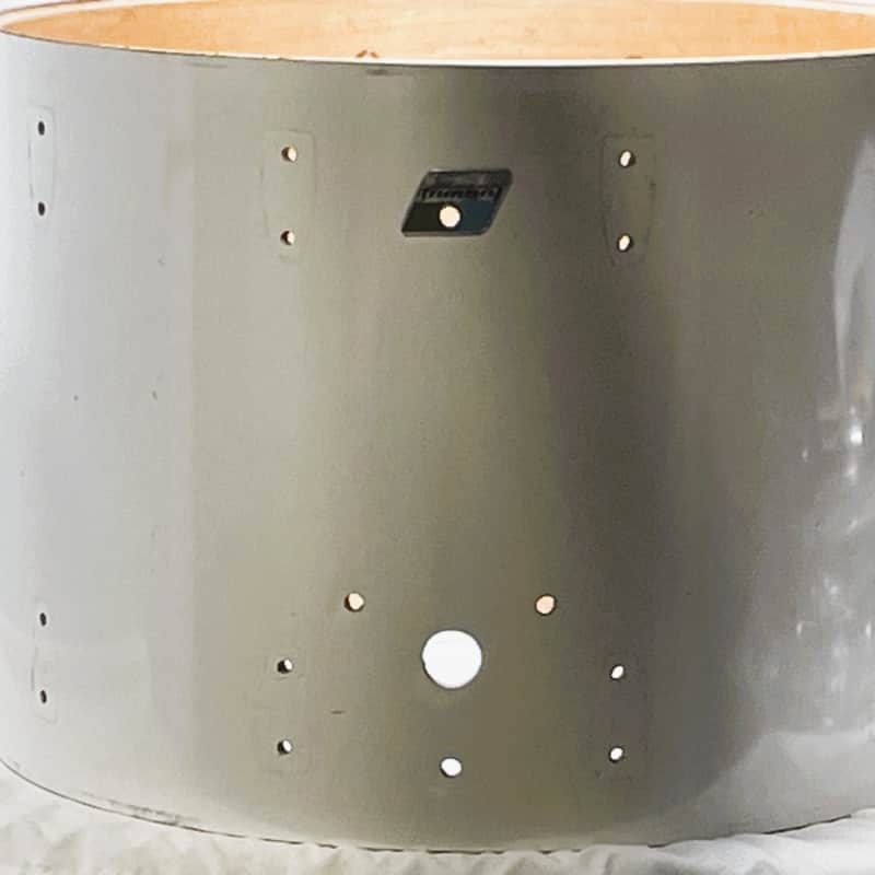 Ludwig 16" X 22" 81-83 6 Ply Maple White Cortex Bass Drum Shell B/O Badge #3084418 - LBDS-701-22-WC image 1