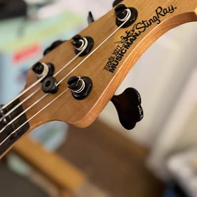 Ernie Ball Music Man StingRay Special 4 H with Ebony Fretboard 2024 - Present Faded Vintage Sunburst image 11