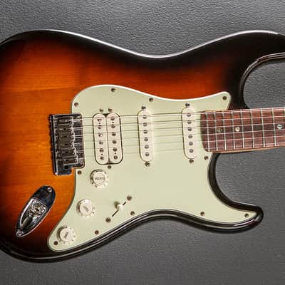 Fender Used American Deluxe HSS Strat '07 image 1