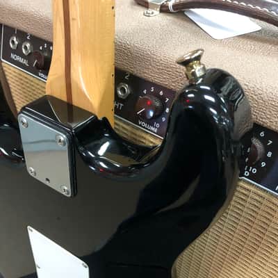 Fender Standard Stratocaster with S1 Tremolo with Maple Fretboard MIJ 1986 - Black w/ Hardcase and Trem Arm image 15