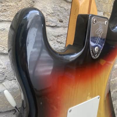 Fender Stratocaster 1975 - 3 Tone Sunburst image 17