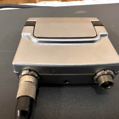 Sennheiser EM3532 572-608 MHz w/2 SK5012 Bodypacks - Two Available image 9
