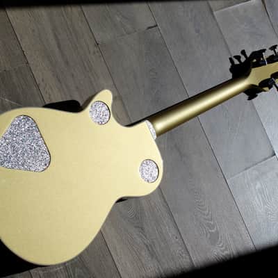 GRETSCH "G6134T Limited Edition Penguin™ with Bigsby®, Ebony Fingerboard, Casino Gold" HARDCASE, 4, 2 KG image 2