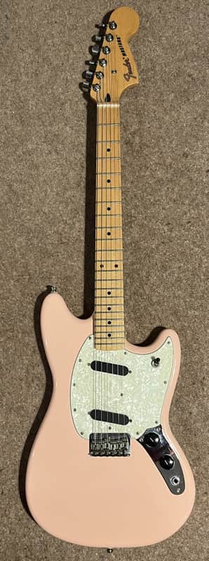 Fender Mustang - Player Series 2016/17 - Shell Pink