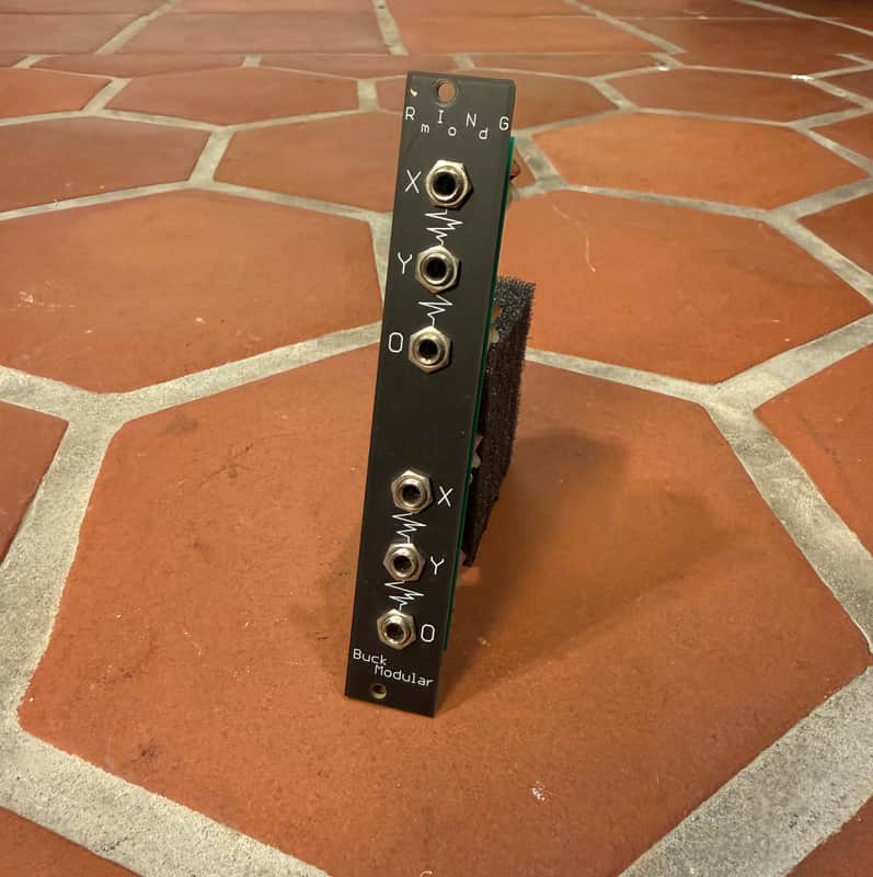Buck Modular Ring Mod Eurorack module image 1