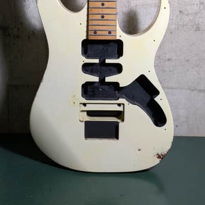 Ibanez RG550-WH Husk Maple Fretboard 1989 White Fujigen image 2