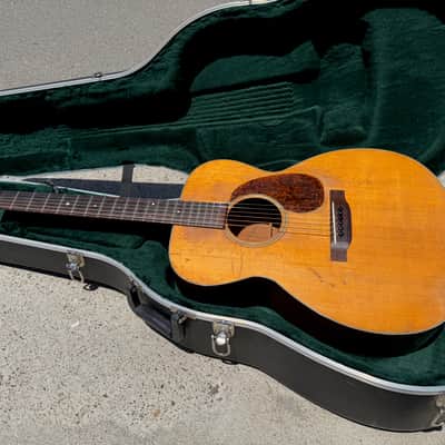 1943 Martin 000-18 Vintage Acoustic Guitar - w/ Case image 2