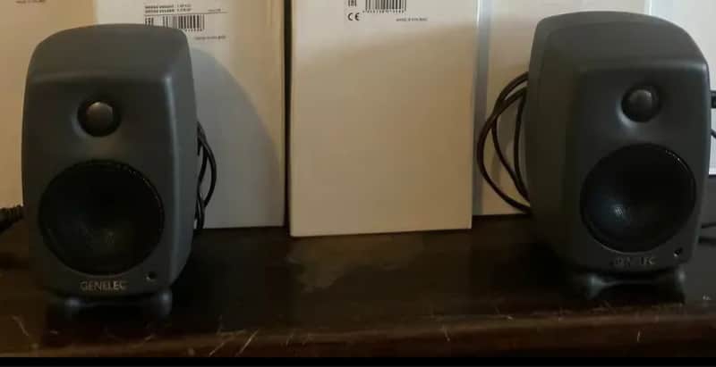 PAIR Genelec 8010A 3" Powered Nearfield Studio Monitor (Pair) 2014 - 2021 - Gray image 1