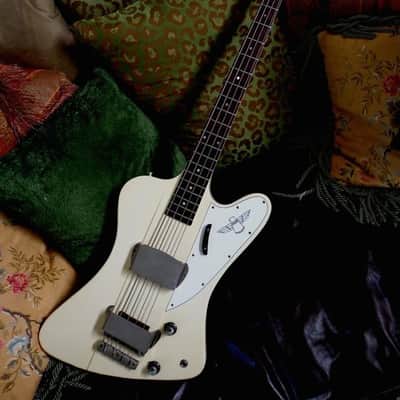Gibson Thunderbird II 1964 Polaris White image 2