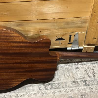 Martin 000C JR-10E Streetmaster 2023 - 2024 - Distressed Natural image 16