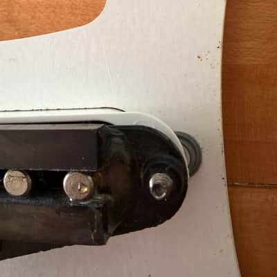 2002 Fender MIM Standard Stratocaster Loaded Pickguard -- Excellent Condition image 4