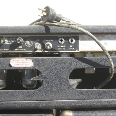 Fender Bassman 50.  Cabinets: VT Bassman 15. VT Bassman 12. 1968 Black Silver image 5