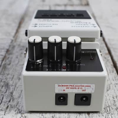 Boss NS-2 Noise Suppressor Pedal Electric Guitar Suppressor/Gate Effects Pedal image 10