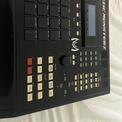 Akai MPC 3000 1993 - Forat Custom image 2