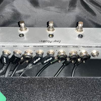 Loop Master 4 Loop Switcher w/ Master Bypass 2010s - Brushed image 2