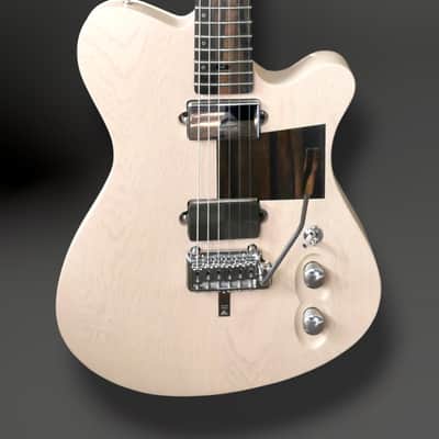 TAO T-Bucket Taliesin in Blonde/Black (Authorized Dealer) image 2
