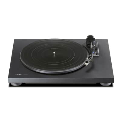 Teac: TN-180BT Semi-Automatic Turntable w/ Bluetooth - Matte Black image 1