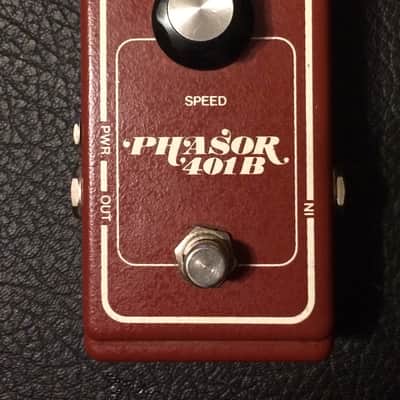 DOD Phasor 401B ** Script Design ; MORE ELUSIVE THAN 401 / MXR Phase 90! ** 1970s Burgundy & White image 1
