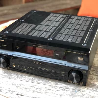 Pioneer Elite VSX-80TXV 7.2 Surround Sound Receiver. 110 Watts per channel. Pioneer Elite VSX-80TXV 7.2 Surround Sound Receiver. 110 Watts per channel. image 4