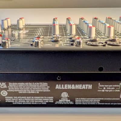 Allen & Heath ZED-10 - Excellent condition in box image 8