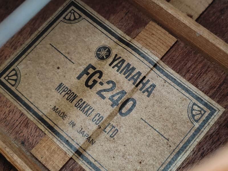 1973 Yamaha FG-240 Japanese Green Label Acoustic Guitar (Natural