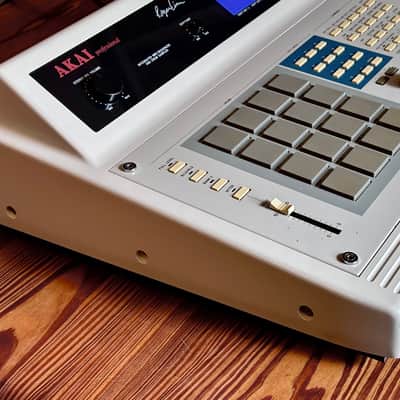Akai MPC60II — JAZZCAT SCSI/SD + RAM Expansion, New Screen, Encoder & Pad Sensor image 2