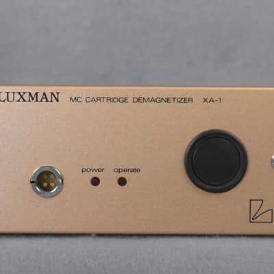 LUXMAN XA-1 MC Cartridge Demagnetizer W/ Original Box In Excellent Condition image 2