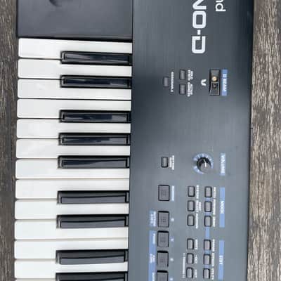 Roland Juno D 61-Key Synthesizer 2004 - 2007 - Black image 3