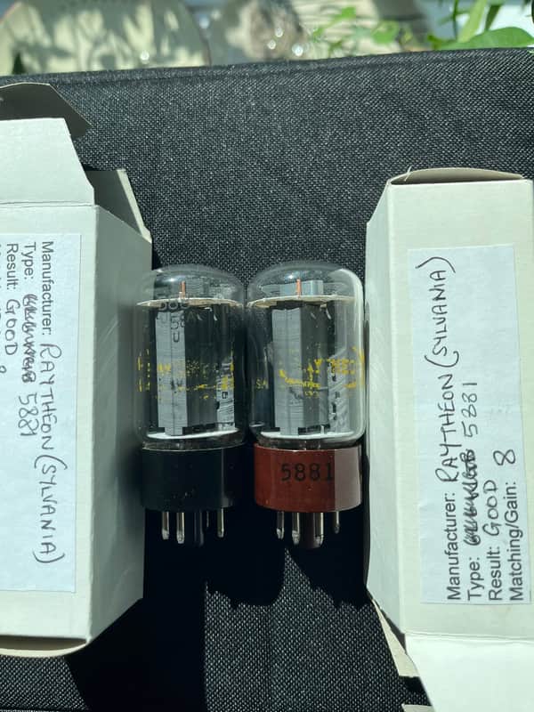 Pair of Vintage Raytheon (Sylvania) 5881's (6L6) image 1