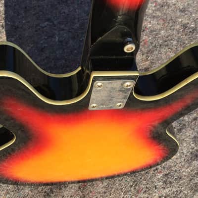 VOX VG4 1968 - Sunburst Semiacustic Bass 2 Pickups image 9
