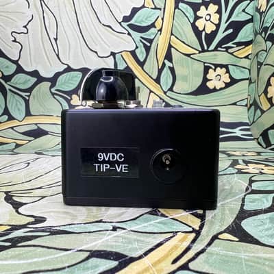 Pete Cornish TB-83 Extra Battery Free Treble Boost - Used image 5