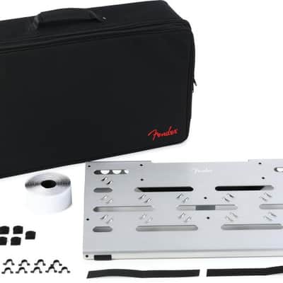 Fender Professional Pedalboard with Bag - Medium image 1