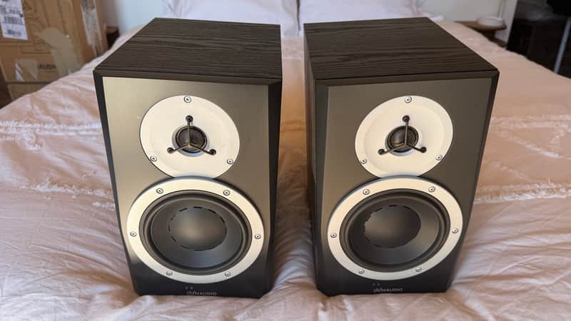 Dynaudio BM6 Mk III 2014-2016 - Black, Stunning image 1