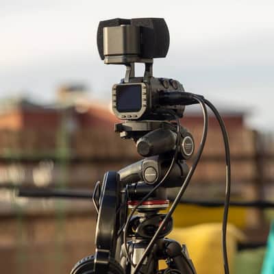 Zoom Q8n-4K UHD Handy Video Recorder  - Black w/ Case, Mini Tripod and Lexar Micro SD XC I V30 256GB CARD image 2