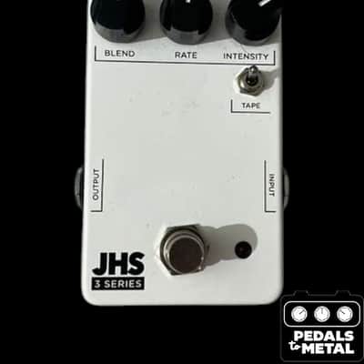 JHS 3 Series Flanger 2021 - Present - White - X18544 image 2