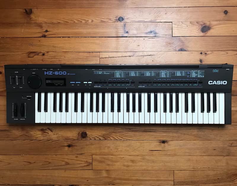 Casio HZ-600 SD 61-Key Synthesizer | Reverb