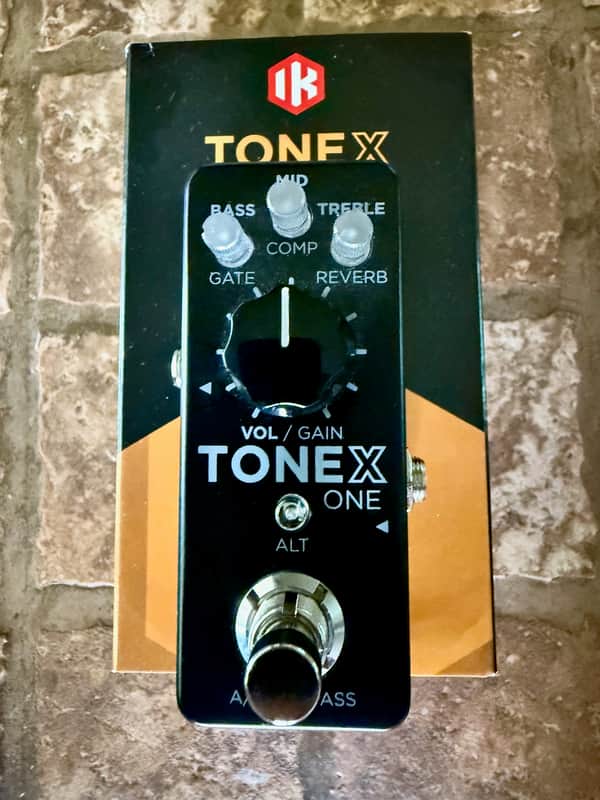 IK Multimedia ToneX One