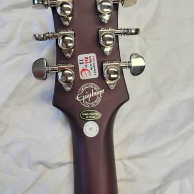 Epiphone Les Paul 'Traditional Pro' Model Electric Guitar w/ Metalic Gold Top. Includes Deluxe Archtop Case image 7