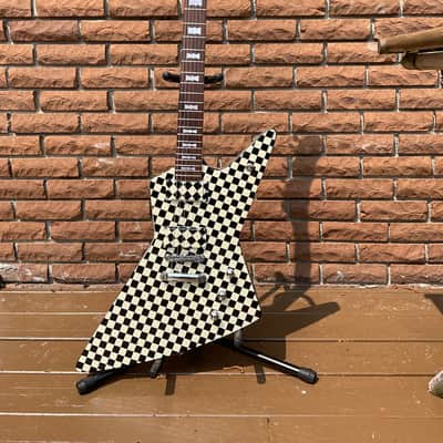Hamer standard 2022 - Black White Checkerboard image 1