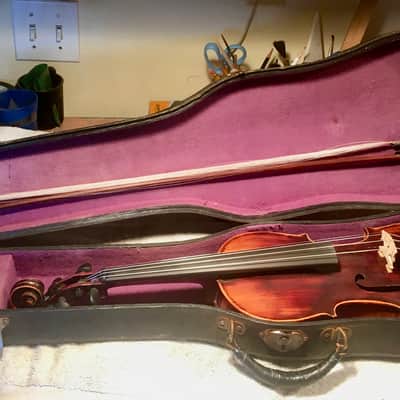"Stainer" Violin Full sized 4/4 labeled 1697 Shaded dark brown image 10