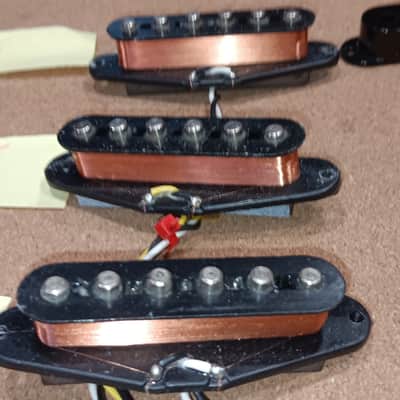 Fender Squire Buddy Guy Pickups image 4