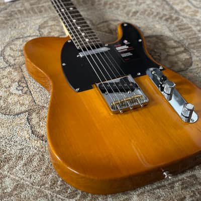 Fender American Performer Telecaster in Honeyburst w/ Rosewood Fingerboard and Gig Bag image 5