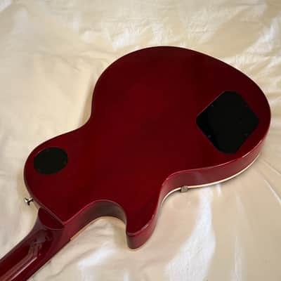 2021 Gibson Les Paul Classic - Translucent Cherry - Free Pro Setup image 12