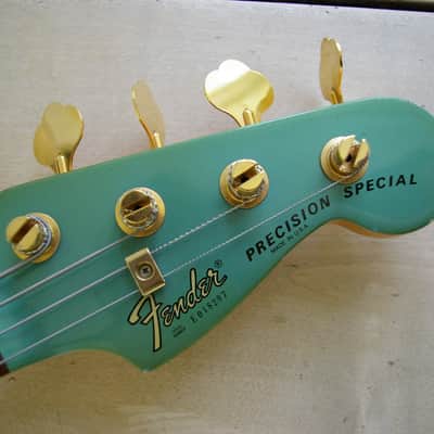 Fender Precision Special Bass 1980 - 1983 Lake Placid Blue / Green image 6