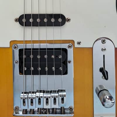 2000's Peavey Generation EXP Electric guitar (SSH) in Sunburst image 4