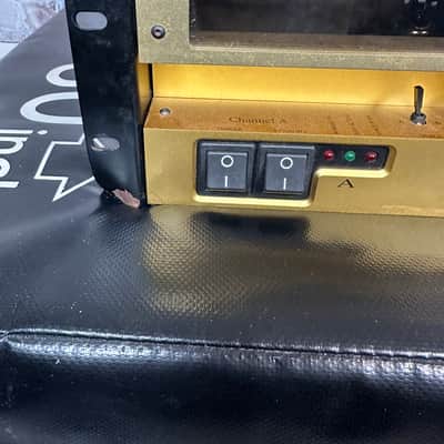 Marshall 9100 Dual Monobloc Guitar Power Amp 50 x 50 watt 1994 - Gold / Black image 3