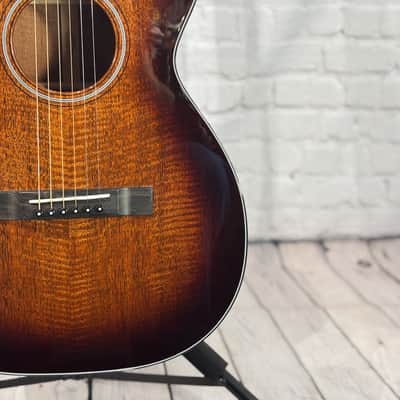Martin Custom Shop 0-14Fret 2024 - Flamed Mahogany image 3