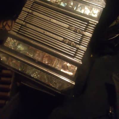 Alfred Arnold Rare Chemnitzer Concertina antique date unknown, gorgeous 1890-1930 - Black with mother of pearl inlays image 12