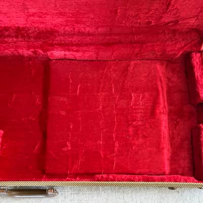 1990’s Fender Tweed Hardshell Case Fits Stratocaster / Telecaster Plush Red Interior image 17