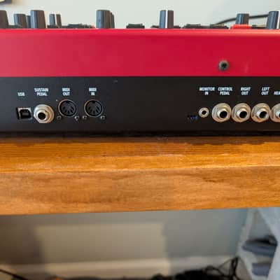 Nord Wave 2 61-Key 48-Voice Polyphonic Synthesizer 2013 - 2022 - Red image 8